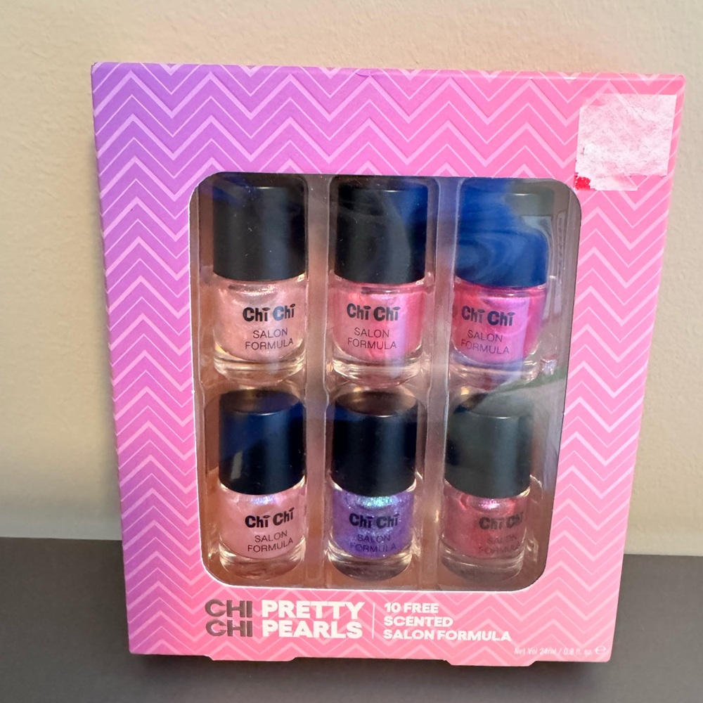 Chi Chi Cosmetics Pretty Pearls Scented Nail Polish Box Set